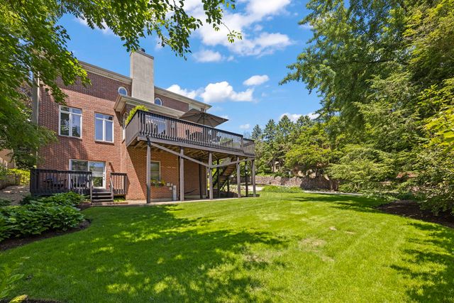 26 N Julian Street, Naperville, IL 60540