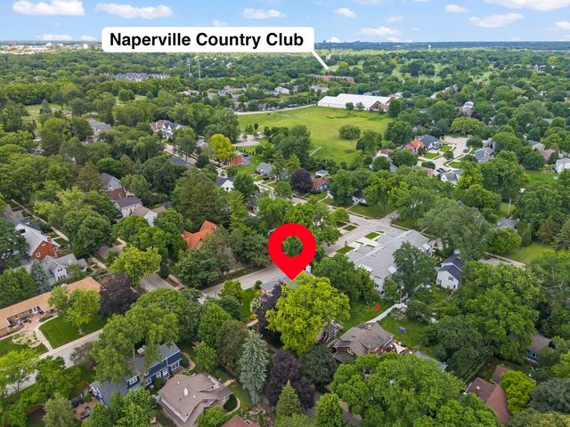 26 N Julian Street, Naperville, IL 60540