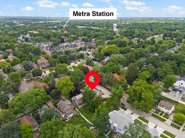 26 N Julian Street, Naperville, IL 60540