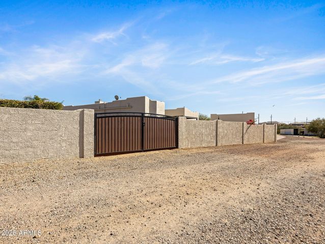 38313 N 17TH Way, Phoenix, AZ 85086