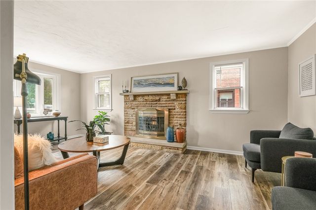 2062 Elmbrook Lane, Scott Twp, PA 15243