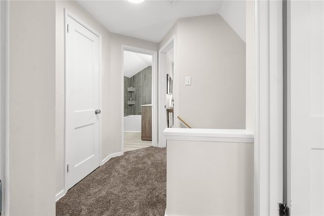 2062 Elmbrook Lane, Scott Twp, PA 15243