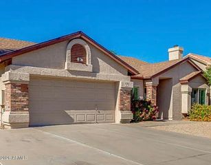 6128 W BEVERLY Lane, Glendale, AZ 85306