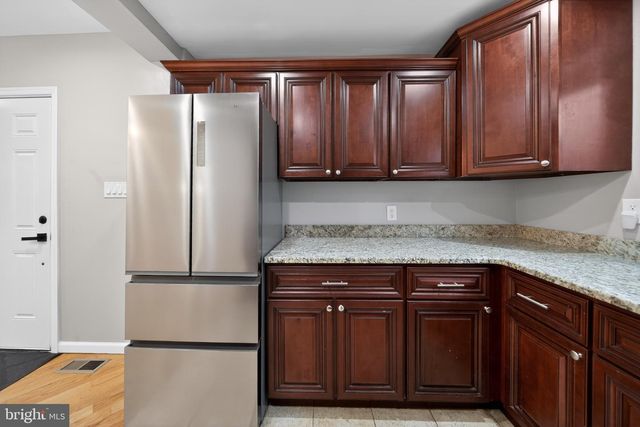 2448 AMBER ST, Philadelphia, PA 19125