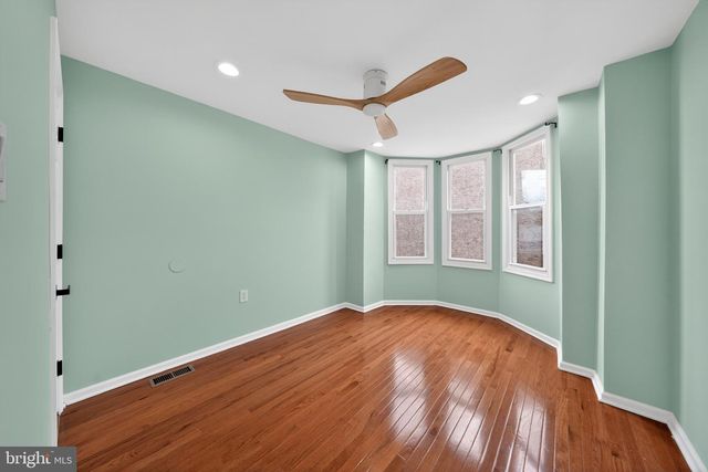 2448 AMBER ST, Philadelphia, PA 19125
