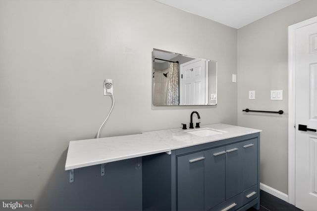 2448 AMBER ST, Philadelphia, PA 19125