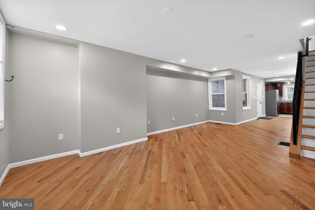 2448 AMBER ST, Philadelphia, PA 19125