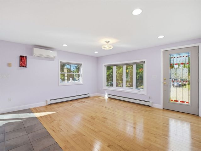 53 Willard St, Ayer, MA 01432