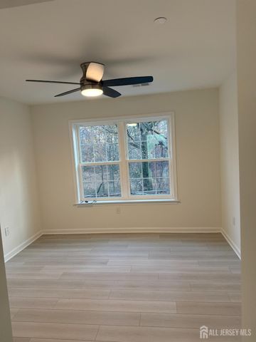 1214 Waterford Drive 14, Edison, NJ 08117