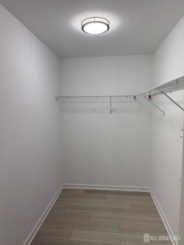 1214 Waterford Drive 14, Edison, NJ 08117