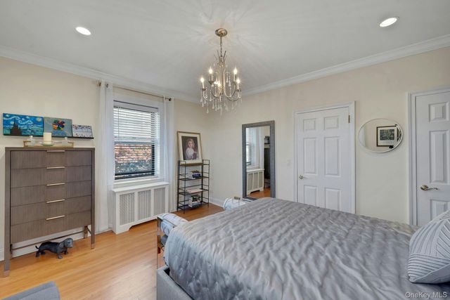 68 E Hartsdale Avenue 5M, Hartsdale, NY 10530