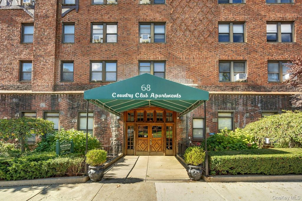 68 E Hartsdale Avenue 5M, Hartsdale, NY 10530