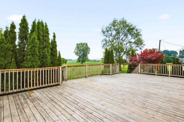 6260 North Road, Burtchville Township, MI 48059