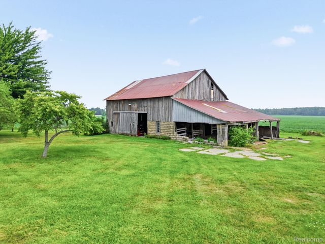 6260 North Road, Burtchville Township, MI 48059