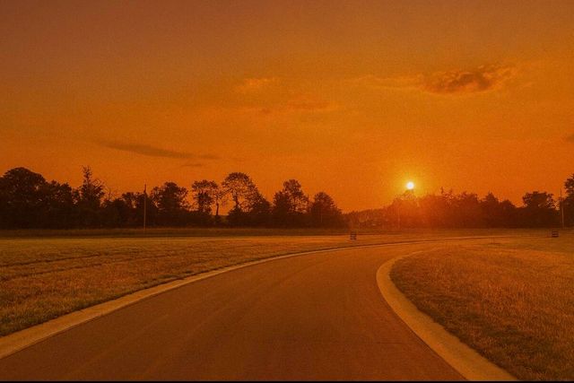 102 Carlton Crossing, Lawrenceburg, KY 40342