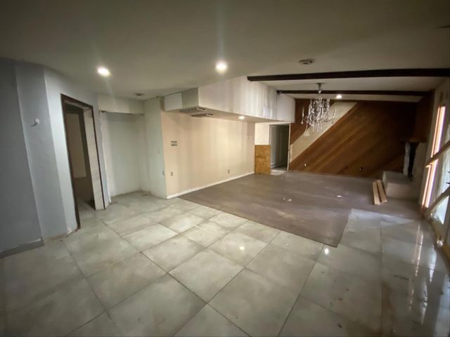 1201 Mossvine Drive, Plano, TX 75023