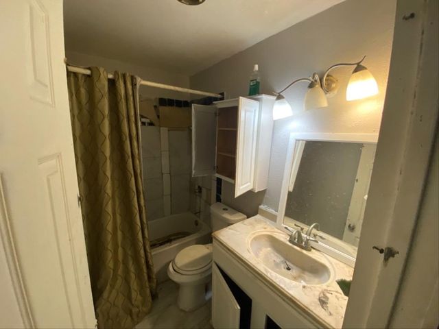 1201 Mossvine Drive, Plano, TX 75023