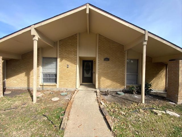 1201 Mossvine Drive, Plano, TX 75023