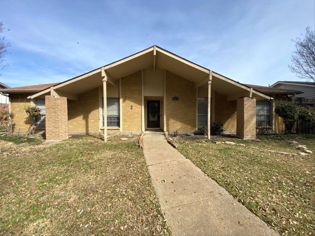 1201 Mossvine Drive, Plano, TX 75023