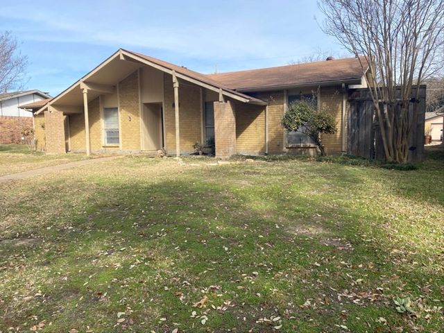 1201 Mossvine Drive, Plano, TX 75023