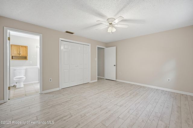 5434 County Road 122N, Wildwood, FL 34785