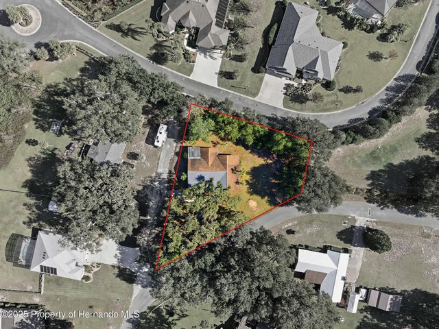 5434 County Road 122N, Wildwood, FL 34785