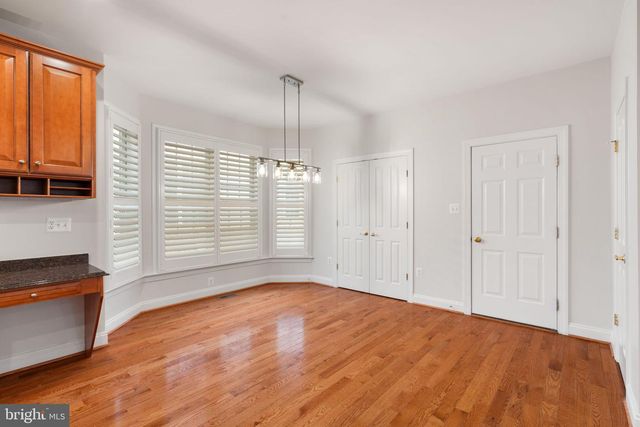 9185 TOPAZ ST, Fairfax, VA 22031