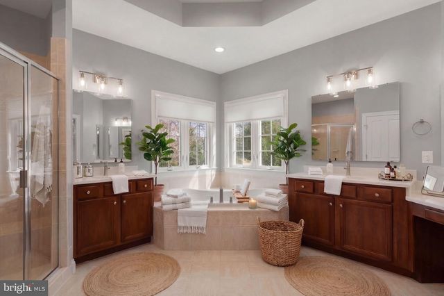 9185 TOPAZ ST, Fairfax, VA 22031