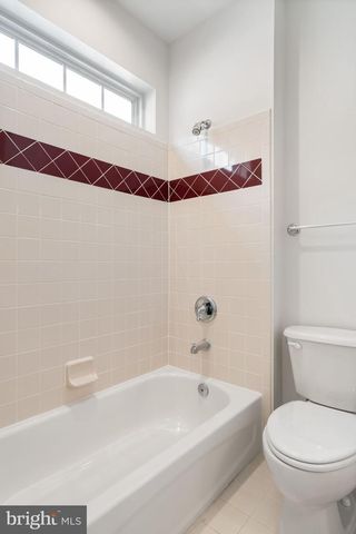 9185 TOPAZ ST, Fairfax, VA 22031