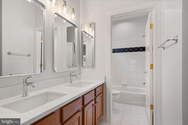 9185 TOPAZ ST, Fairfax, VA 22031