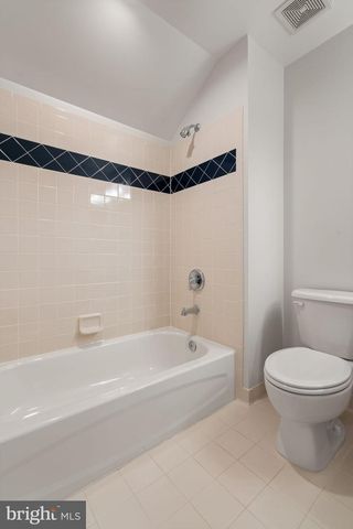 9185 TOPAZ ST, Fairfax, VA 22031
