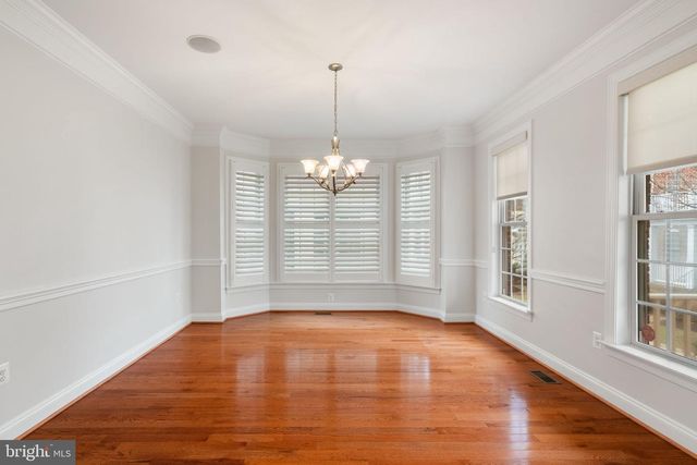 9185 TOPAZ ST, Fairfax, VA 22031