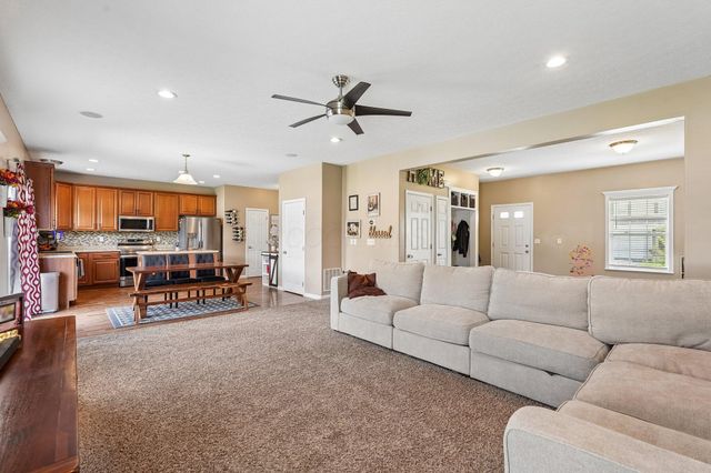 1601 Fox Fire Drive, Marysville, OH 43040