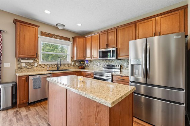 1601 Fox Fire Drive, Marysville, OH 43040