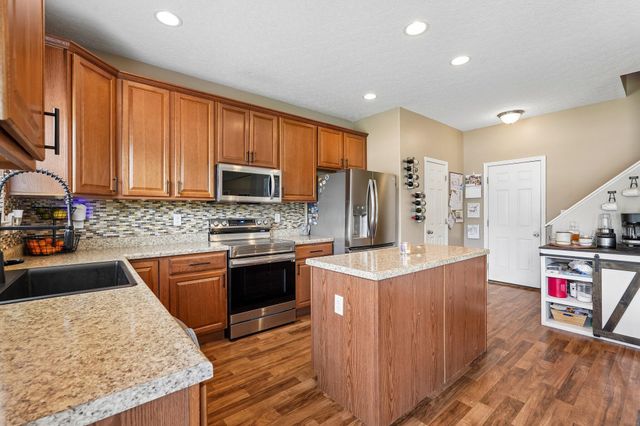 1601 Fox Fire Drive, Marysville, OH 43040