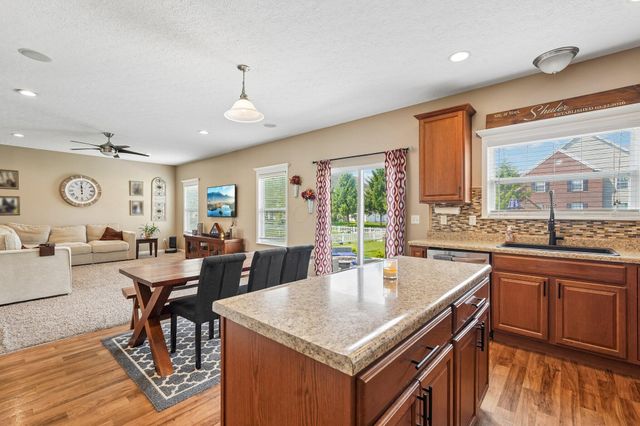 1601 Fox Fire Drive, Marysville, OH 43040