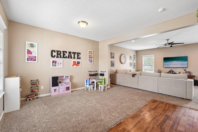 1601 Fox Fire Drive, Marysville, OH 43040