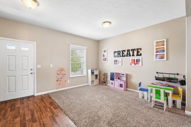 1601 Fox Fire Drive, Marysville, OH 43040