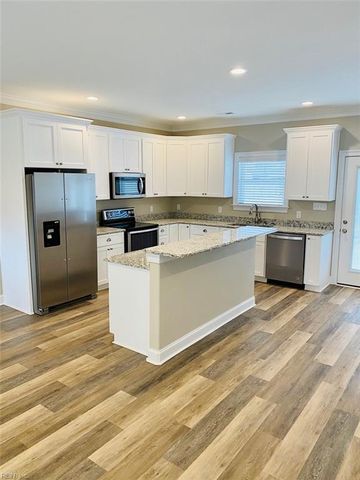 2395 Copeland RD, Suffolk, VA 23434
