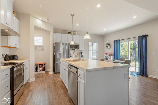 1596 Moose Ridge Lane, Westfield, IN 46074