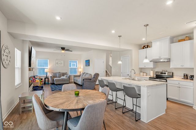 1596 Moose Ridge Lane, Westfield, IN 46074