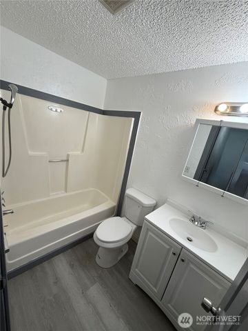 1007 Macfarlane, Aberdeen, WA 98520