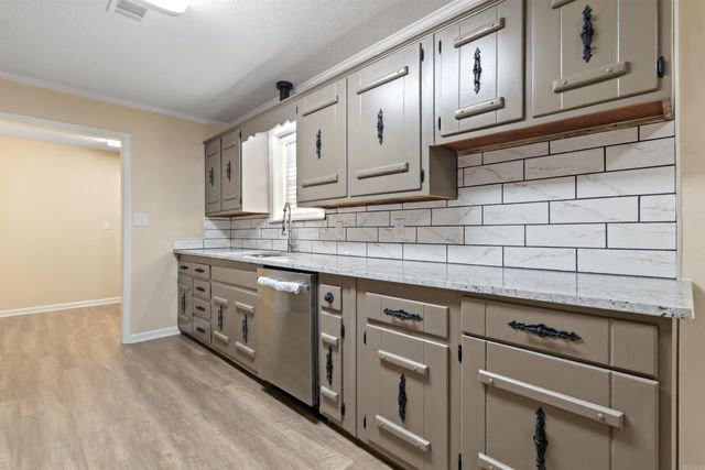 468 Honey Hill Road, Searcy, AR 72143
