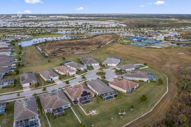 10223 SW Pervenche Lane, Port St Lucie, FL 34987