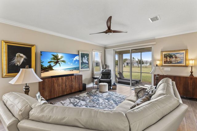 10223 SW Pervenche Lane, Port St Lucie, FL 34987