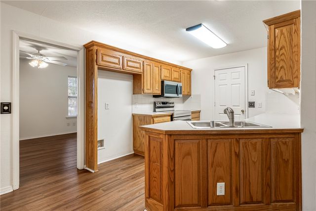 2 Millom Lane, Bella Vista, AR 72714