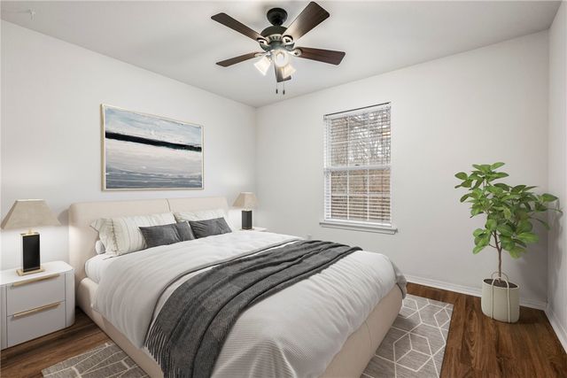 2 Millom Lane, Bella Vista, AR 72714