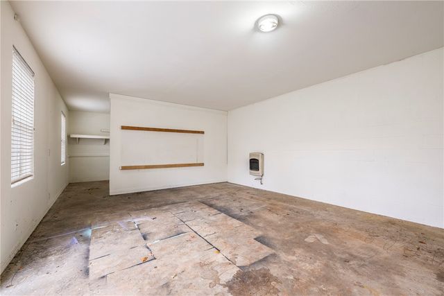 2 Millom Lane, Bella Vista, AR 72714