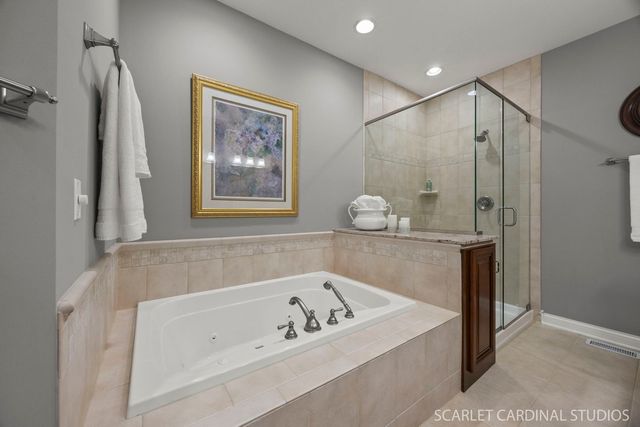 2387 Durand Drive 2387, Downers Grove, IL 60516