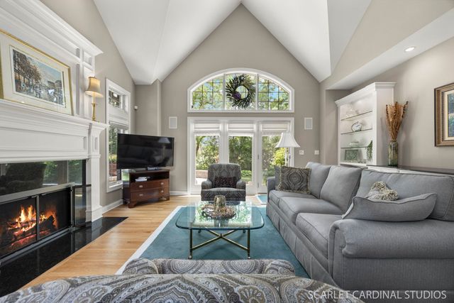 2387 Durand Drive 2387, Downers Grove, IL 60516